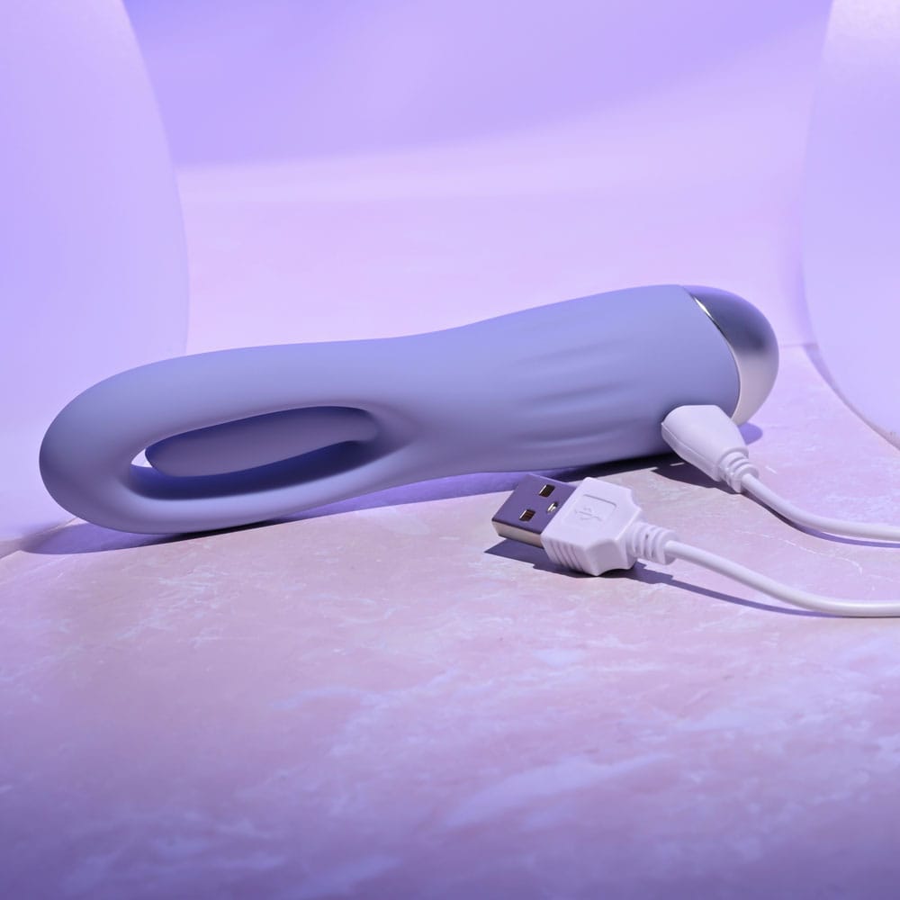 Selopa IN A FLAP - Purple 15 cm USB Rechargeable Flicking Stimulator